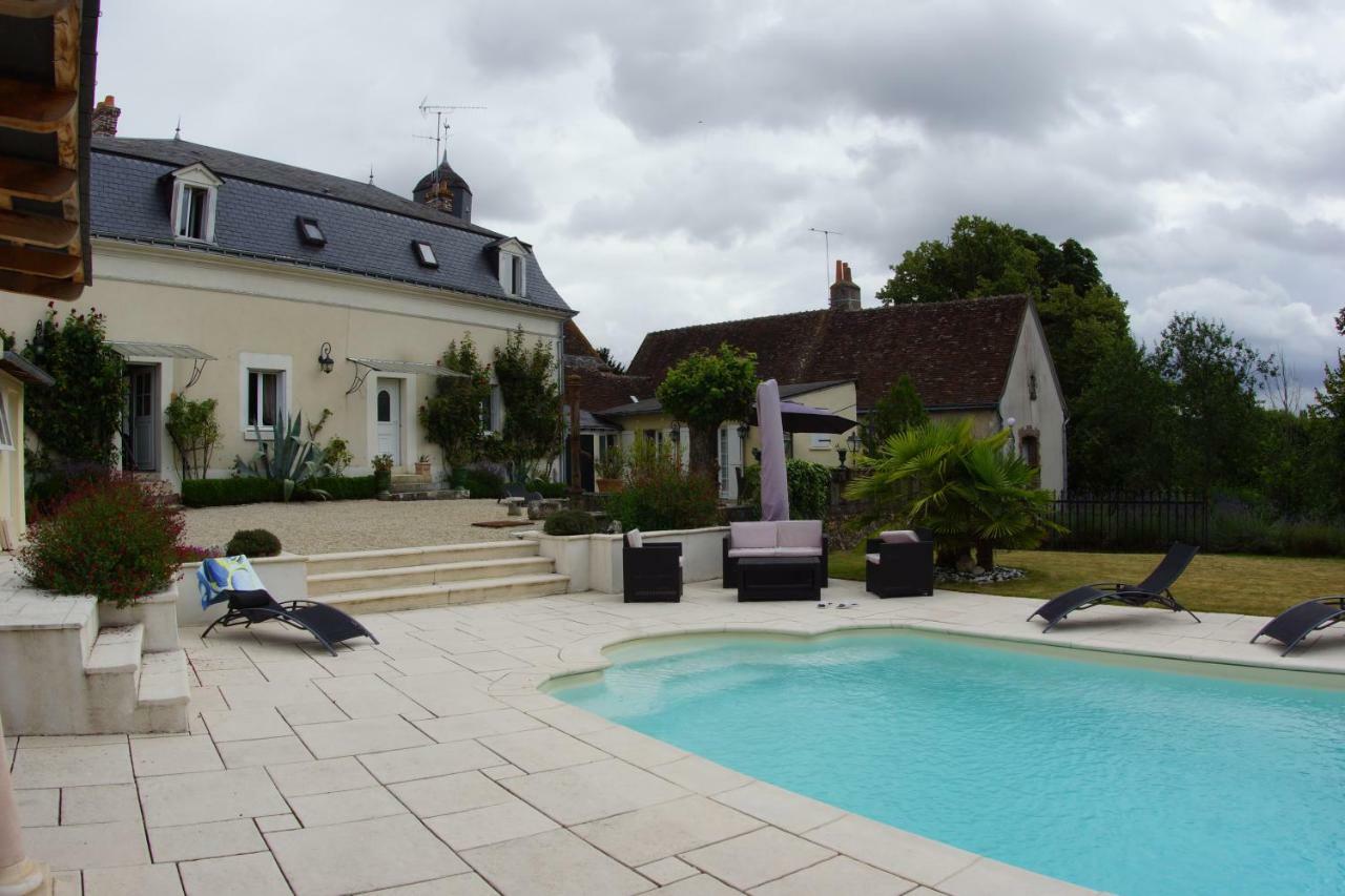 Villa Le Petit Nid Neuillé-le-Lierre Esterno foto