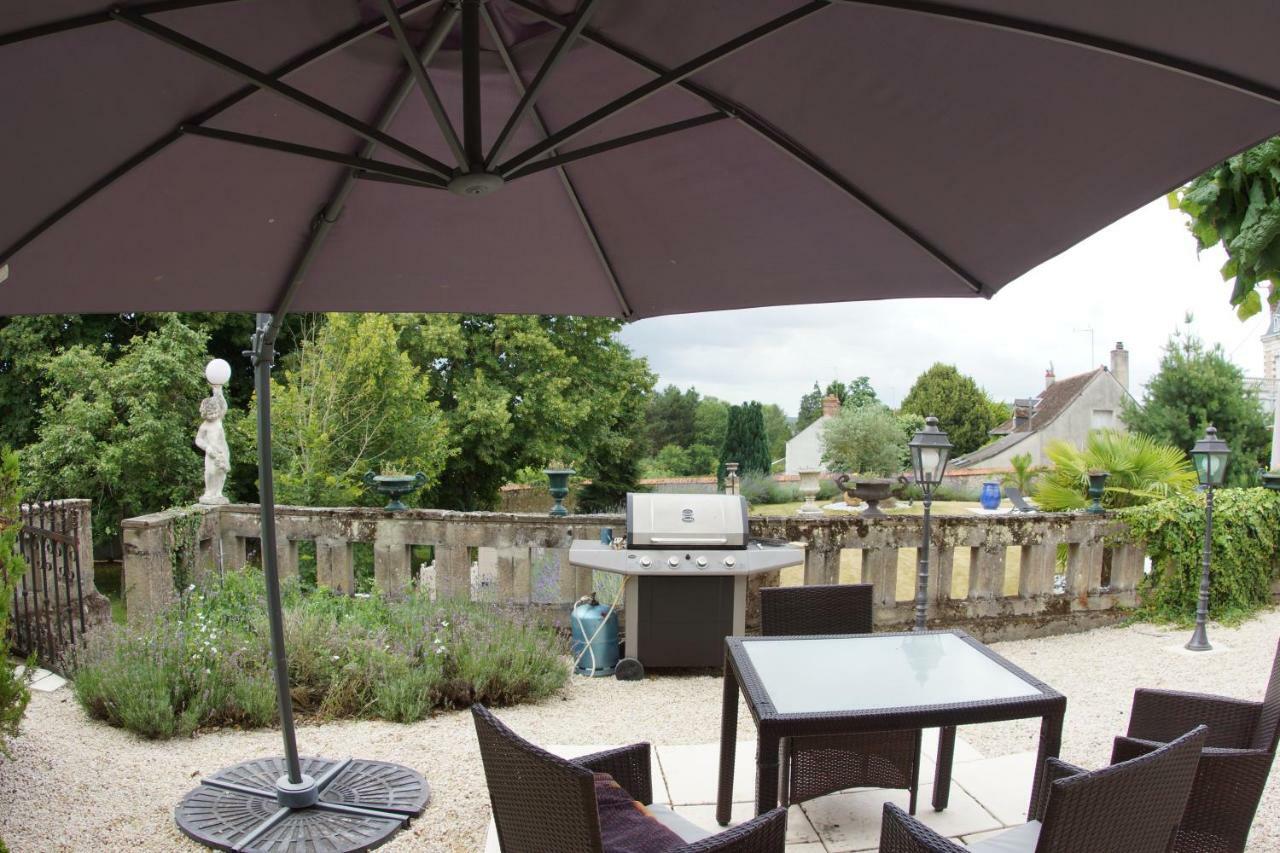 Villa Le Petit Nid Neuillé-le-Lierre Esterno foto